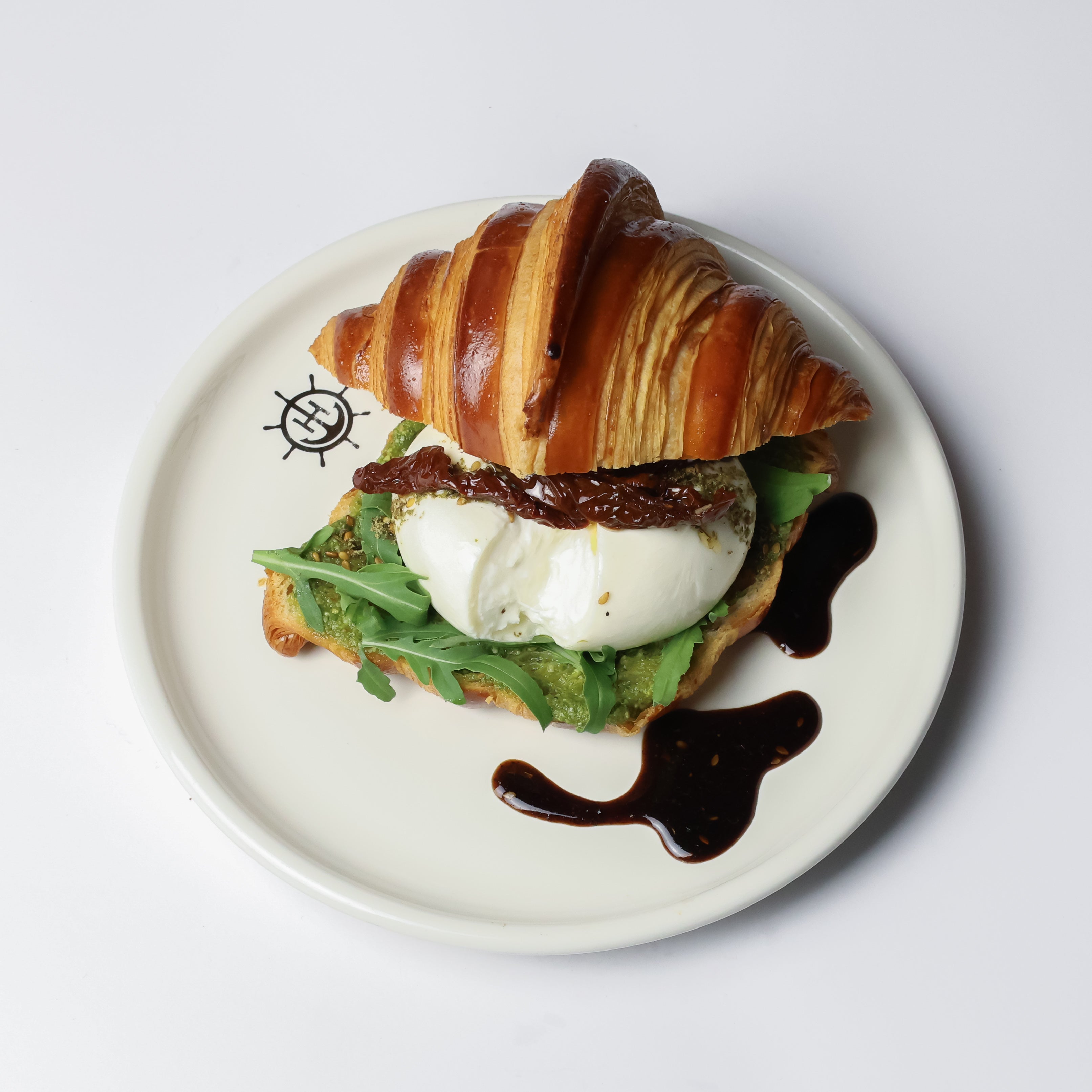 BURRATA CROISSANT